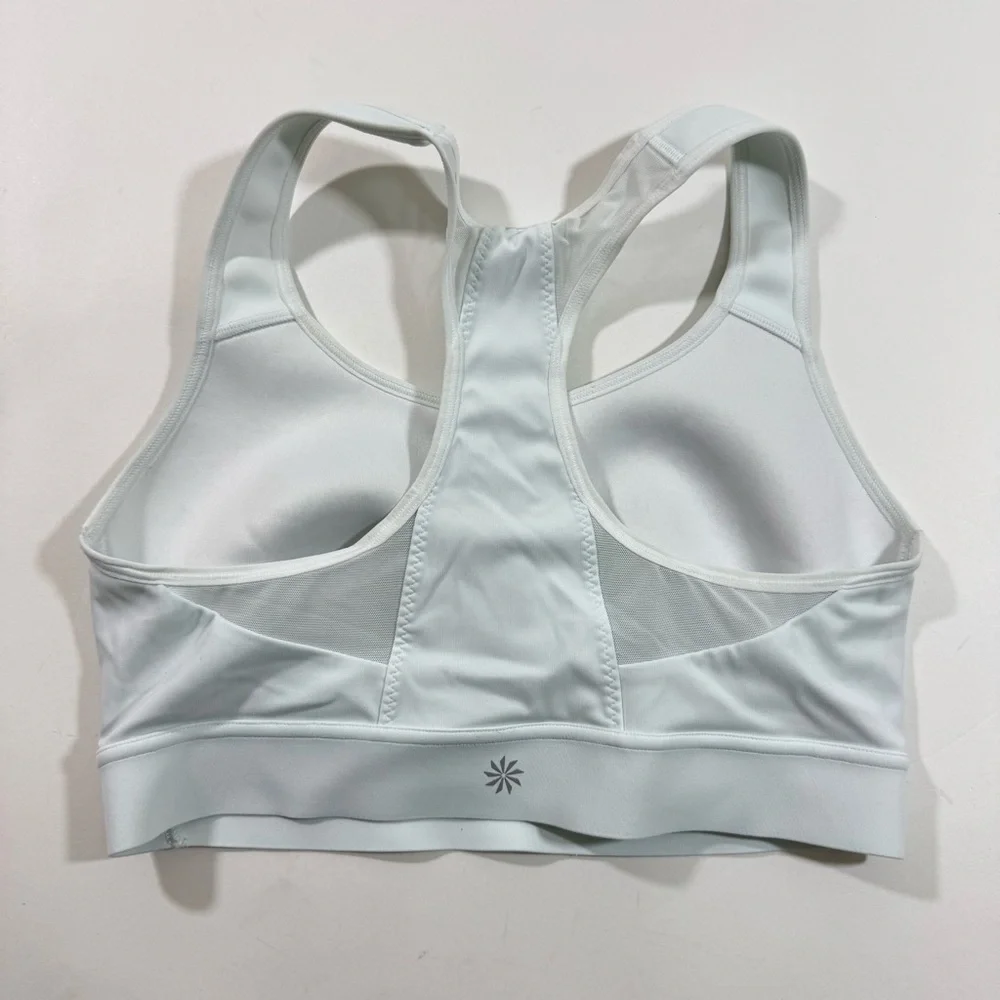 Athleta Hustle Bra Molded Cups White Size 34 D DD Medium Impact